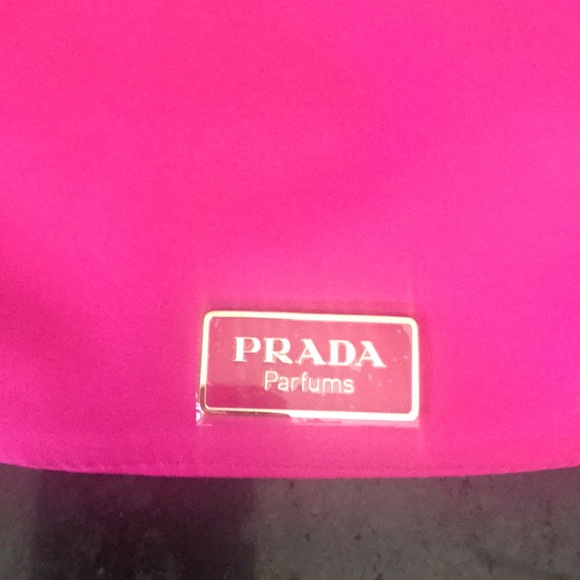 NWOT PRADA - Picture 6 of 9
